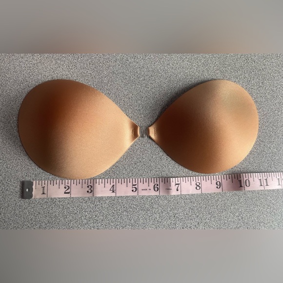 NuBra Tan Seamless Strapless Backless Bra Size C - Picture 9 of 11